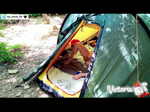 ❤️ Gikuha sa camera Passionate jerk off Stranger in a tent ️ Fucking video  sa amon ﹏