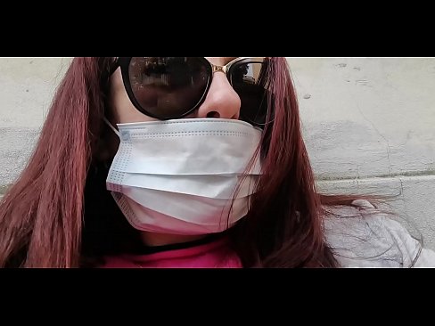 ❤️ Si Nicoletta nanimalos sa iyang silingan ug nangihi sa iyang garahe (Special Covid19 Italian Quarantine) ️ Fucking video  sa amon ﹏