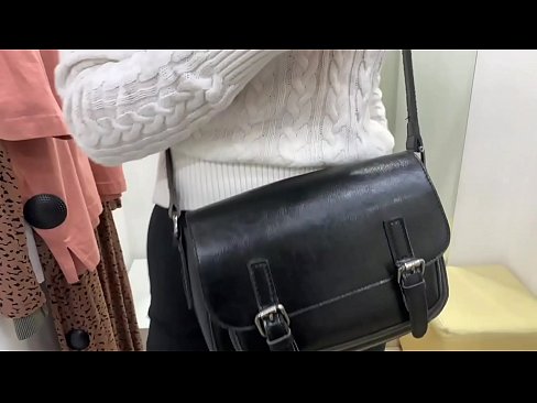 ❤️ Public masturbation sa batan-ong bitch FeralBerry nga adunay dildo sa fitting room ️ Fucking video  sa amon ﹏