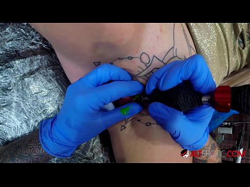 ❤️ Si Sully Savage adunay tattoo sa iyang clitoris ️ Fucking video  sa amon ﹏