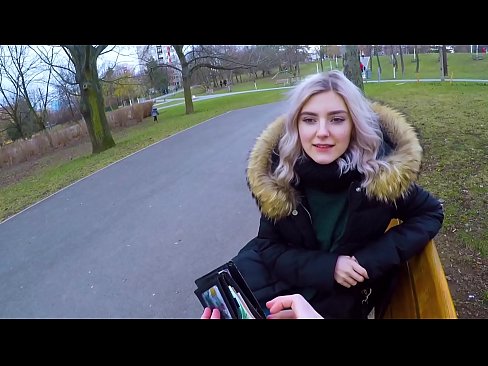 ❤️ Gitulon ang init nga cum sa usa ka estranghero alang sa kuwarta - blowjob sa parke ni Eva Elfie ️ Fucking video  sa amon ﹏